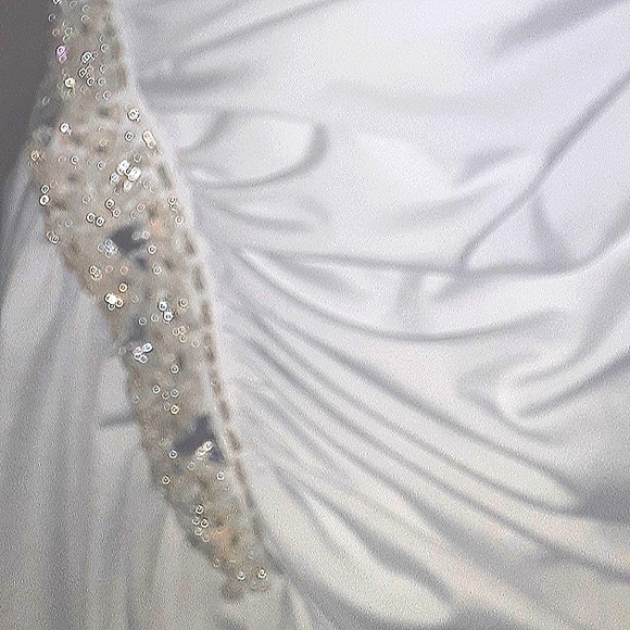 White Jersey gown SIZE 10 - Picture 4 of 11